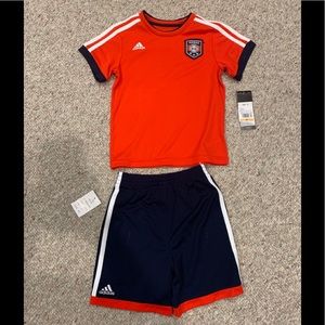 Toddler Boys Adidas 2 piece set